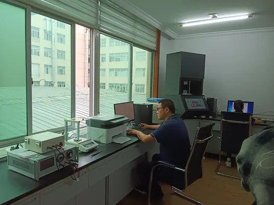 Fumed Silica Fumed Grade High Tear Strength Silicone Rubber Compound for Molding Process 